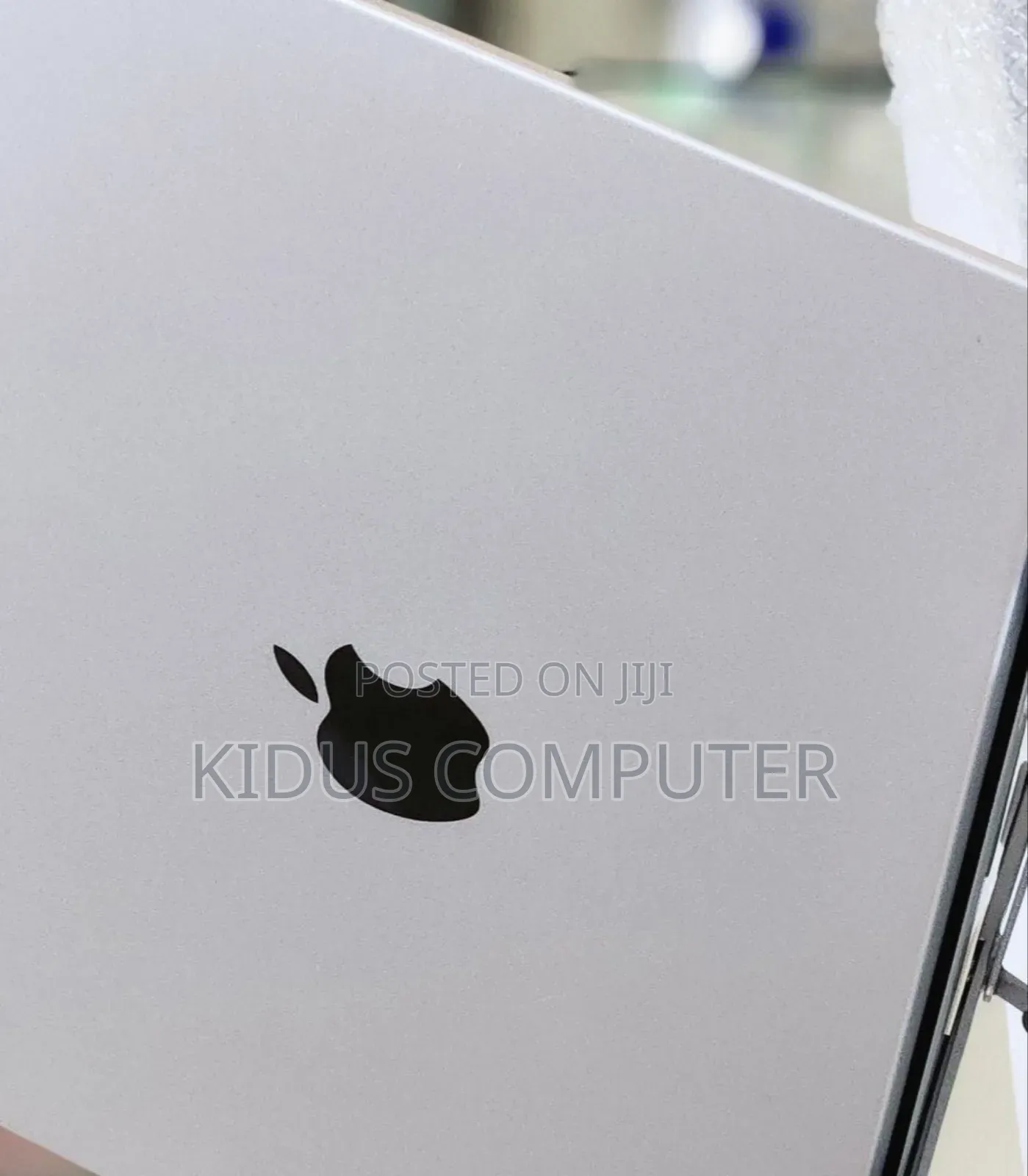 New Laptop Apple MacBook 2013 16GB Intel Core i7 SSD 256GB