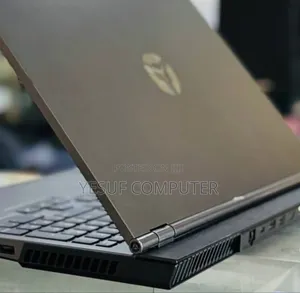 New Laptop Lenovo Legion 7 16GB AMD Ryzen 7 SSD 512GB