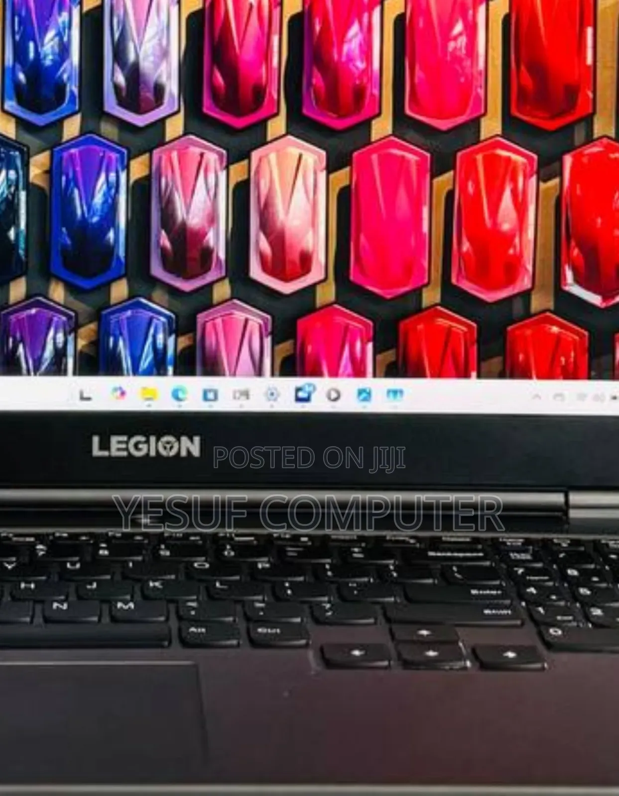 New Laptop Lenovo Legion 7 16GB AMD Ryzen 7 SSD 512GB