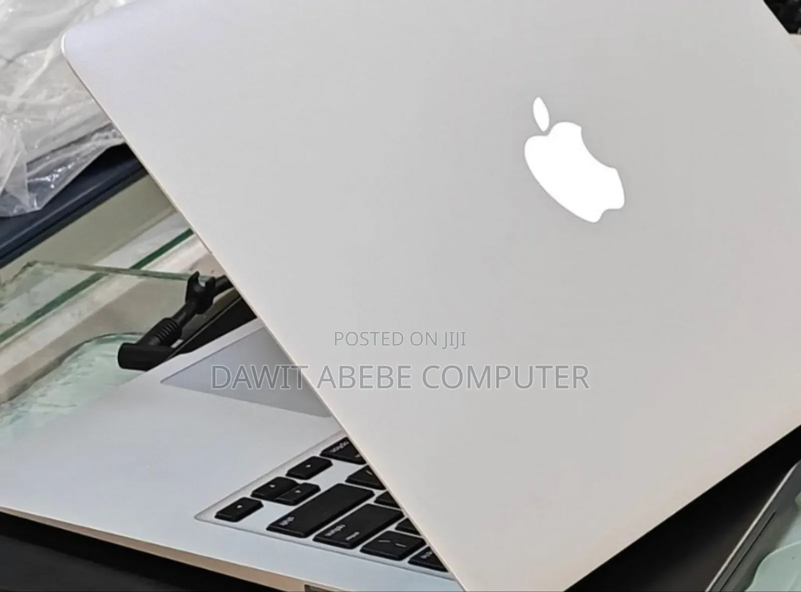 New Laptop Apple MacBook Air 2017 8GB Intel Core I7 SSD 512GB