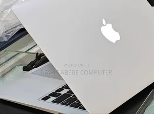 Photo - New Laptop Apple MacBook Air 2017 8GB Intel Core I7 SSD 512GB