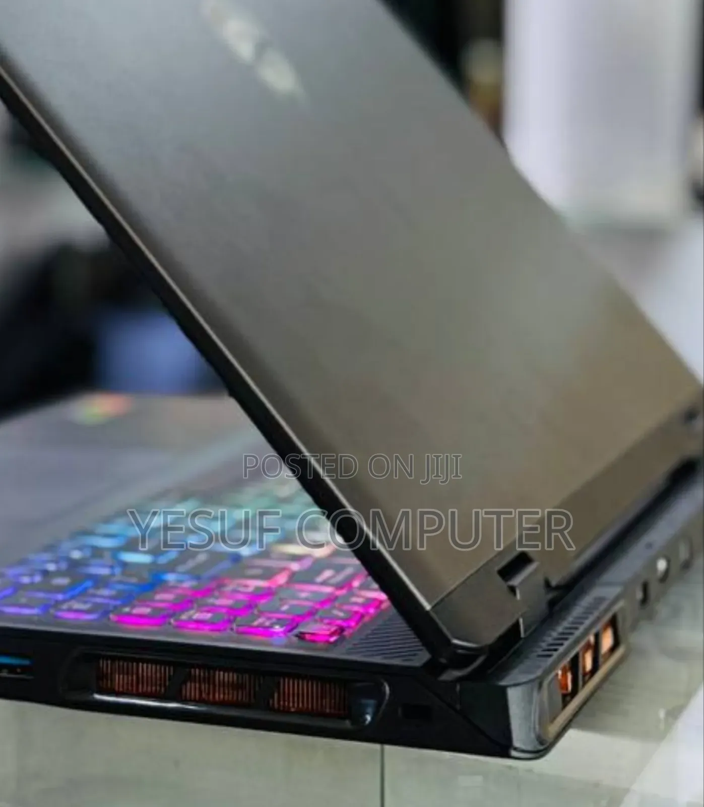 New Laptop MSI Crosshair 15 16GB AMD Ryzen 9 SSD 1T