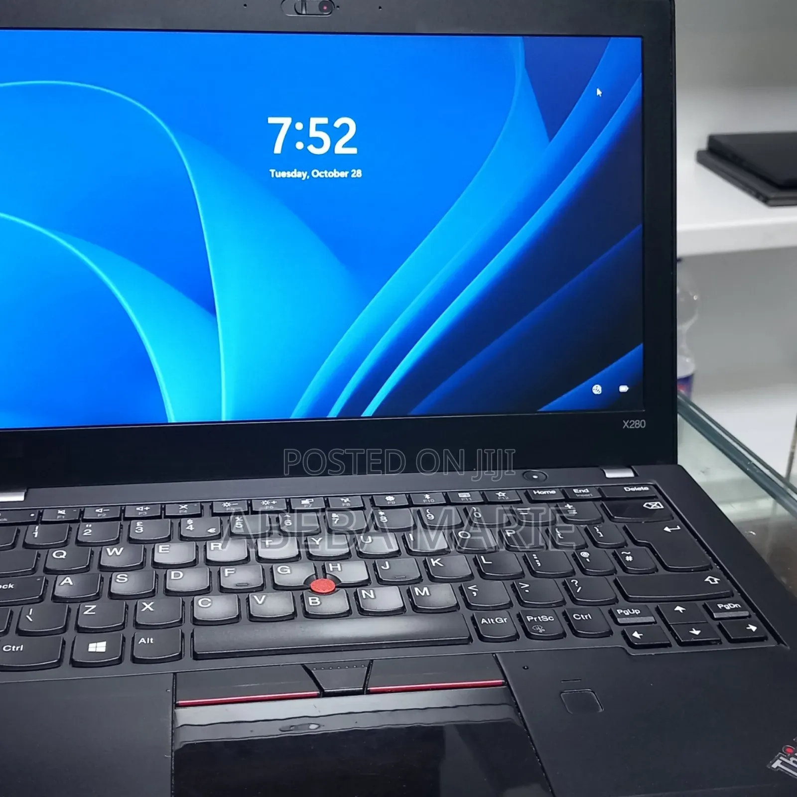 New Laptop Lenovo ThinkPad X280 8GB Intel Core I5 SSD 256GB