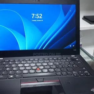 Photo - New Laptop Lenovo ThinkPad X280 8GB Intel Core I5 SSD 256GB