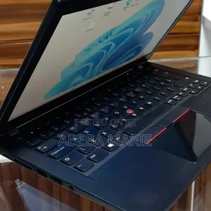 New Laptop Lenovo ThinkPad X280 8GB Intel Core I5 SSD 256GB