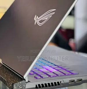 New Laptop Asus ROG Strix G15 16GB AMD Ryzen 9 SSD 1T