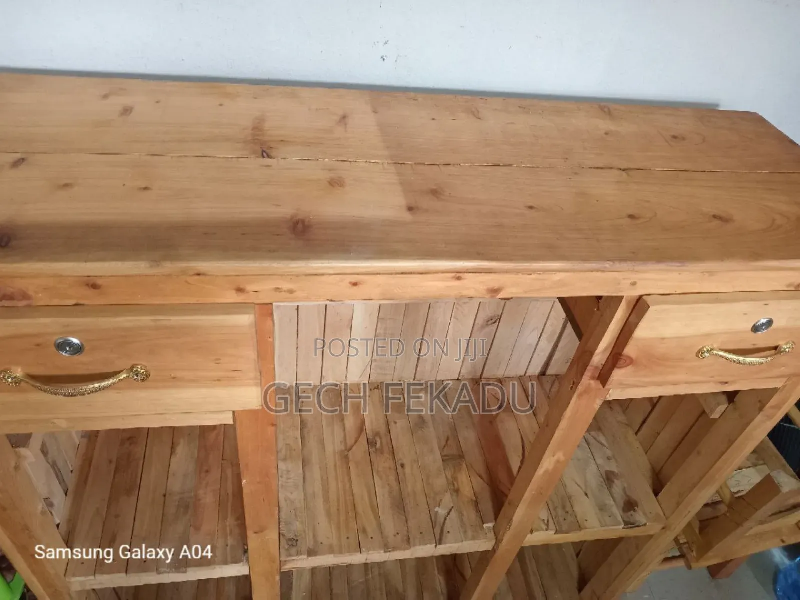 Coffe House Furniture የቡና ጠጡ እቃዎችor