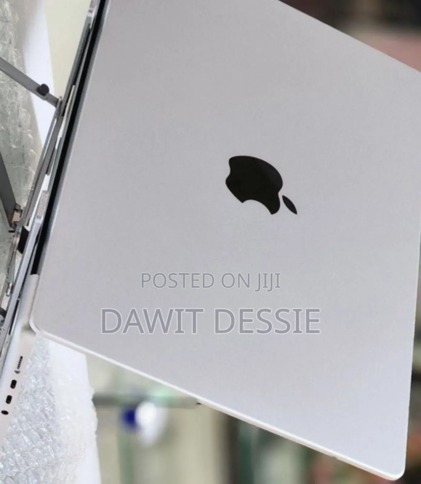 New Laptop Apple MacBook Pro M1 16GB Apple M1 Pro SSD 512GB