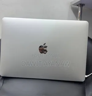 New Laptop Apple MacBook Pro 2017 8GB Intel Core i5 SSD 128GB