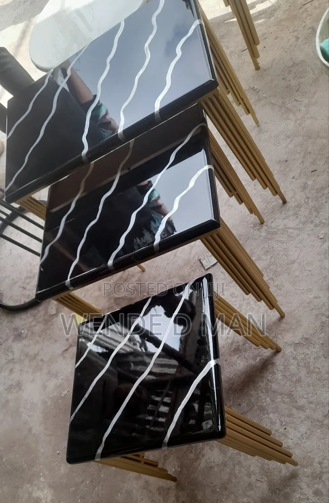 Cofee Rable and Sofa Tebl