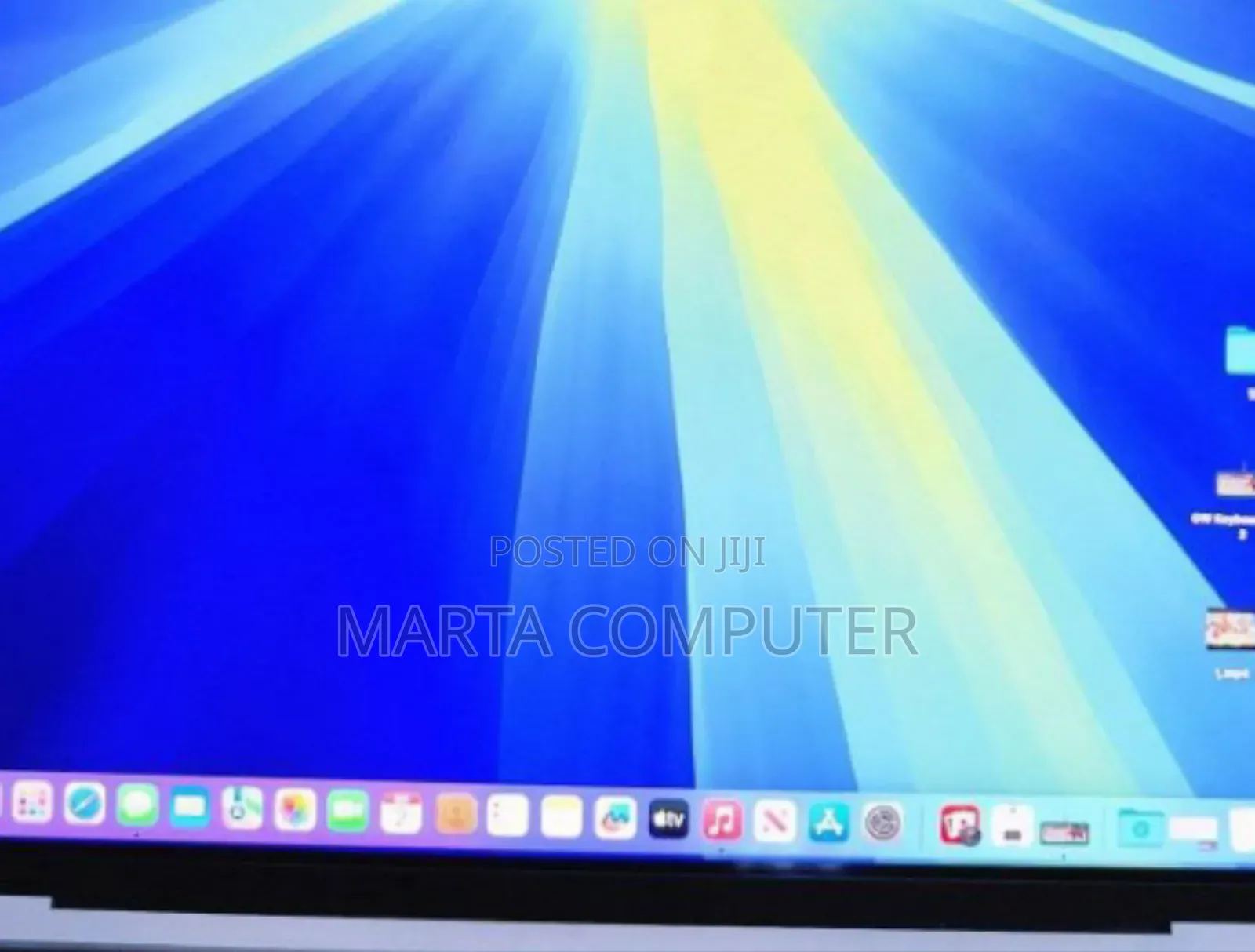 New Laptop Apple MacBook Pro M1 16GB Intel Core I9 SSD 512GB