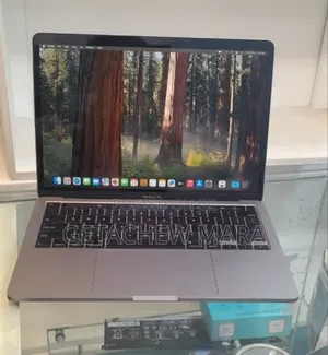 New Laptop Apple MacBook 2020 8GB Intel Core I5 SSD 256GB