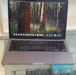 New Laptop Apple MacBook 2020 8GB Intel Core I5 SSD 256GB