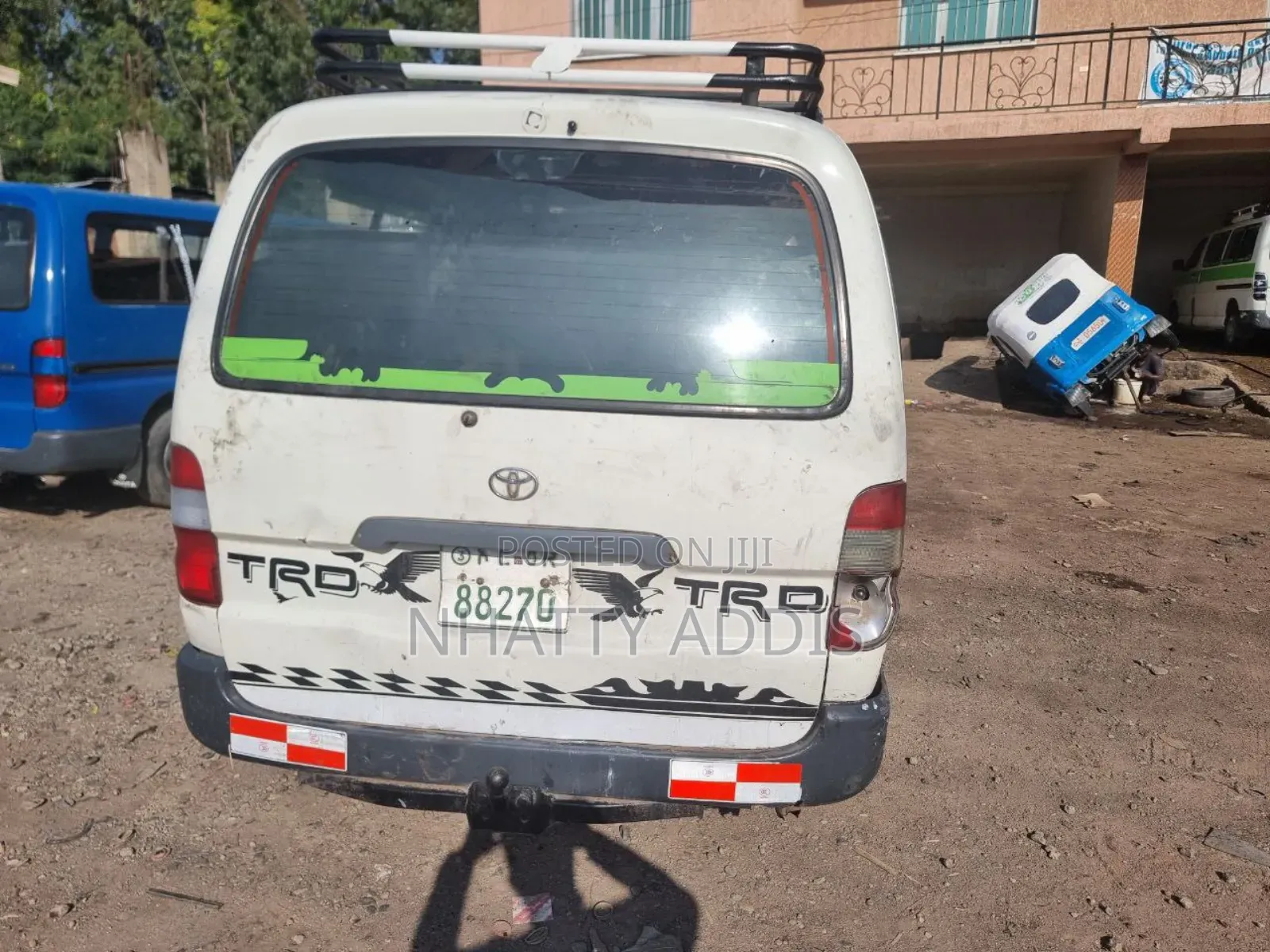 Toyota HiAce 2004 White