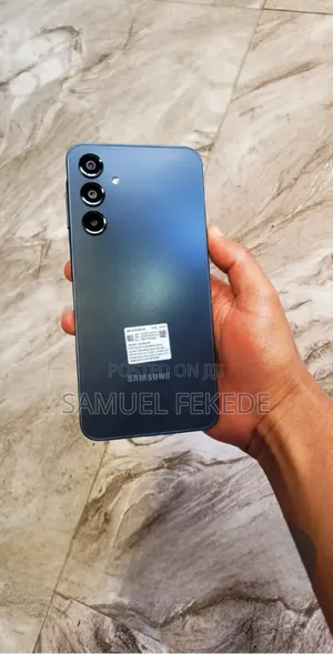 Photo - New Samsung Galaxy A16 128 GB Blue