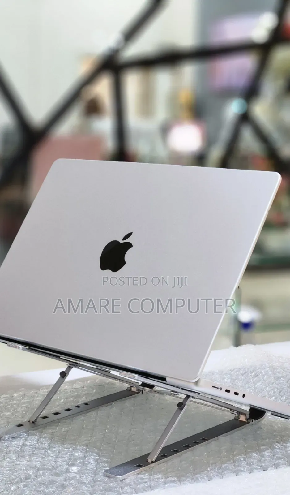 New Laptop Apple MacBook Pro M1 16GB Apple M1 Pro SSD 512GB