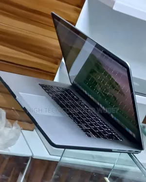Photo - New Laptop Apple MacBook Pro 2013 8GB Intel Core I7 SSD 256GB