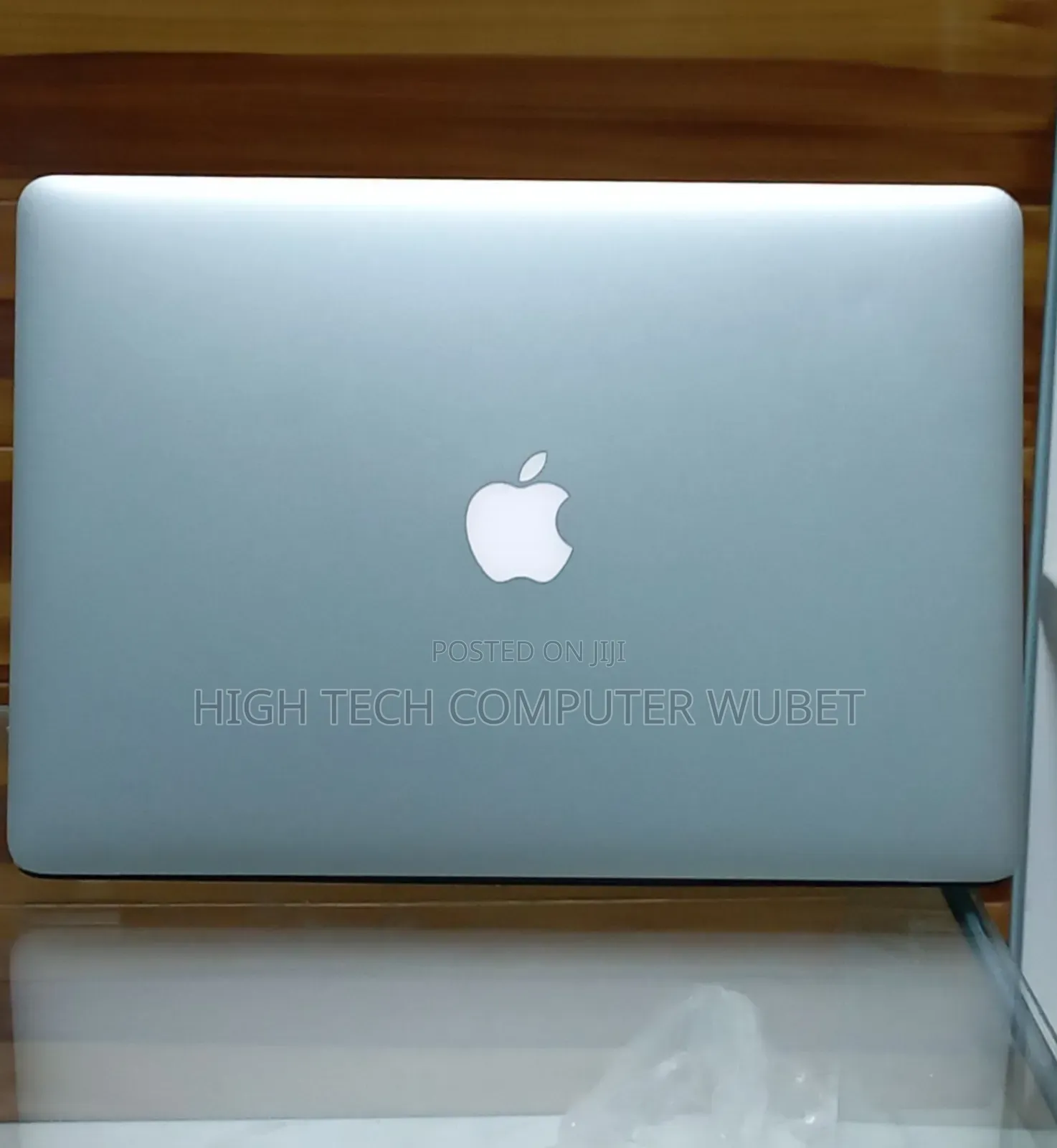 New Laptop Apple MacBook Pro 2013 8GB Intel Core I7 SSD 256GB