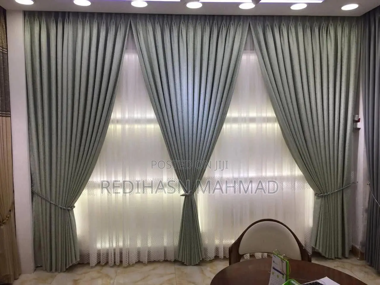 Curtain and Arabian Mejlis