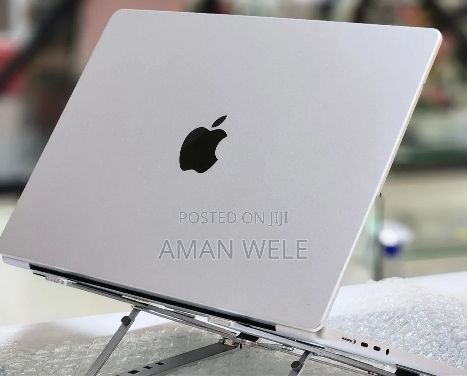 New Laptop Apple MacBook Pro M1 16GB Apple M1 Pro SSD 512GB