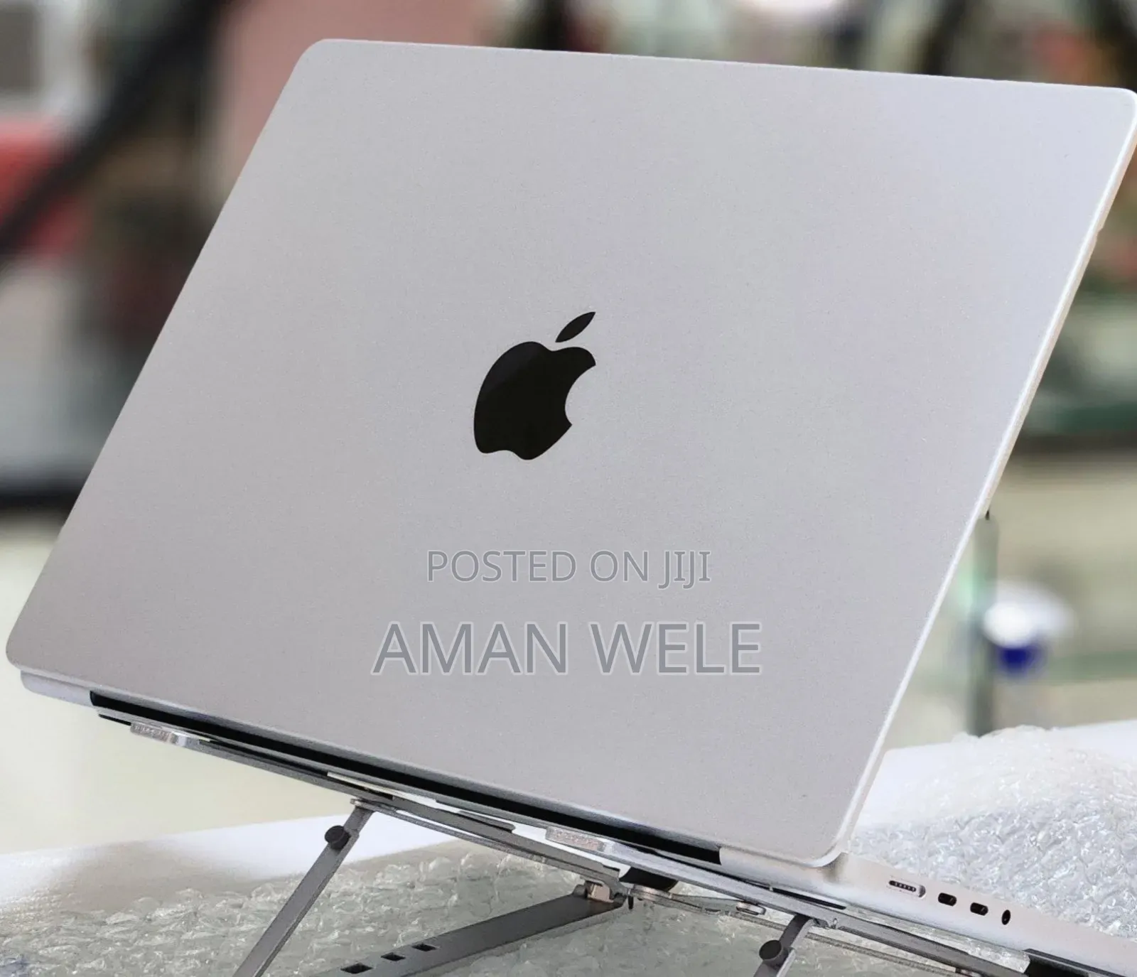 New Laptop Apple MacBook Pro M1 16GB Apple M1 Pro SSD 512GB