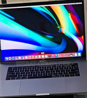 Photo - New Laptop Apple MacBook Pro 2019 32GB Intel Core I9 SSD 512GB