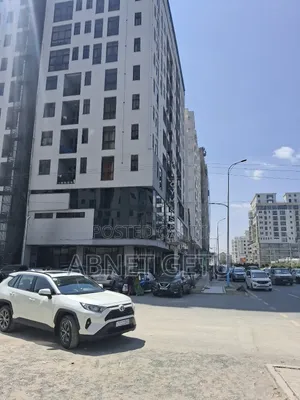 3bdrm Apartment in ጀንቦሮ ሪልስቴት, Lideta for sale