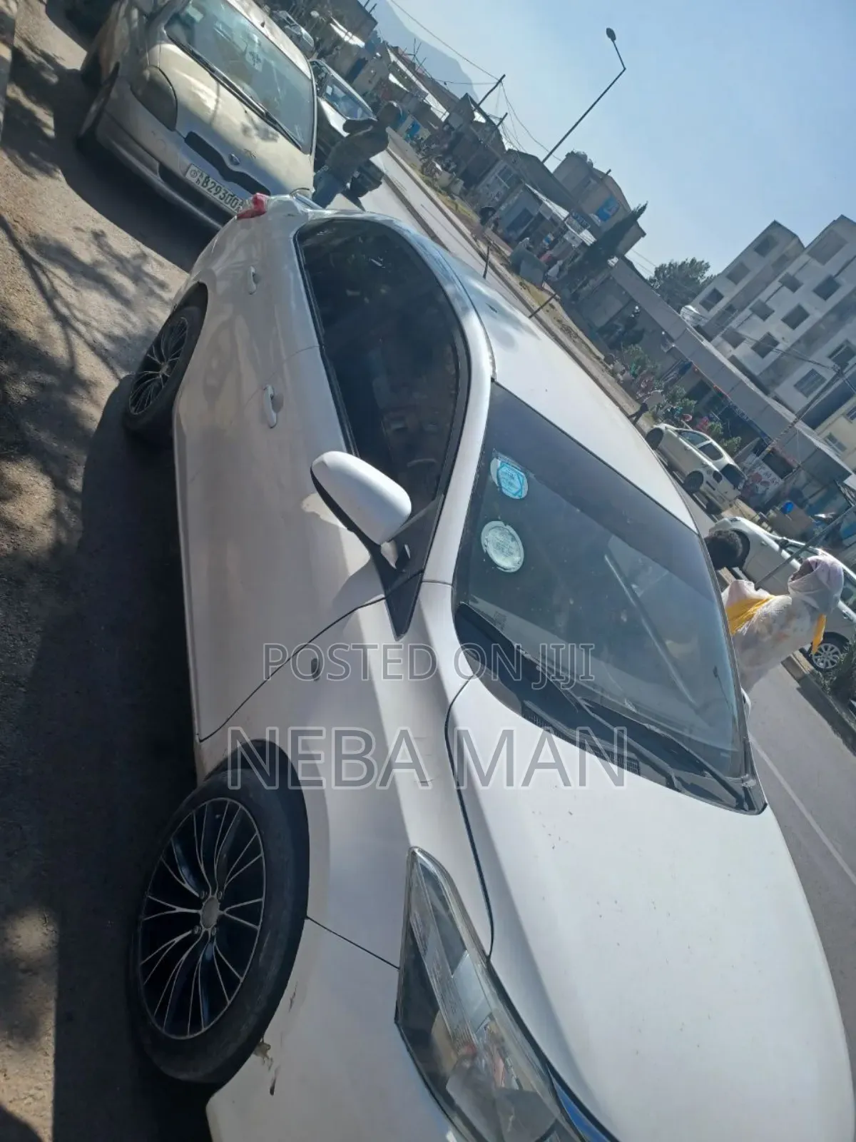 Toyota Yaris 2013 White