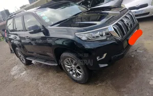 Toyota Land Cruiser Prado 2.8 2021 Black