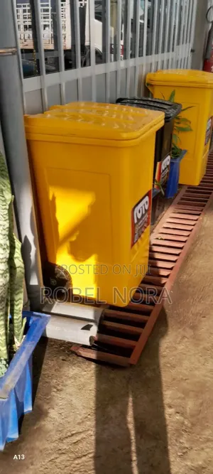 Roto Dust Bins