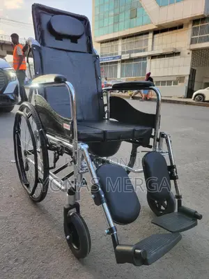 Multi-Use 4-in-1 -- Shower Wheelchair殃用wheelchair嚮巉wheelchair Into Bed