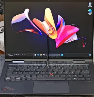 New Laptop Lenovo Yoga 7i 32GB Intel Core I7 SSD 512GB
