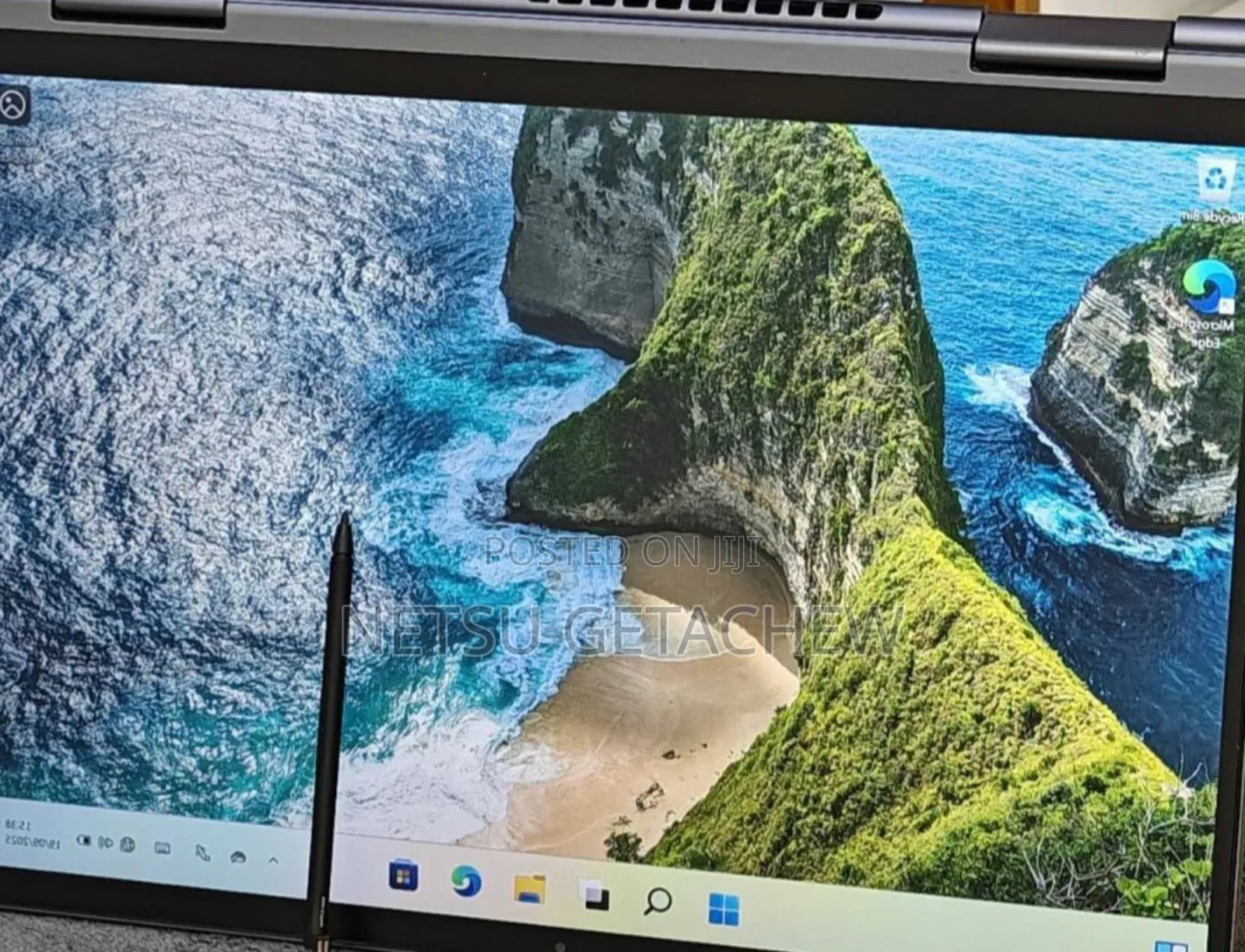 New Laptop Lenovo Yoga 7i 32GB Intel Core I7 SSD 512GB