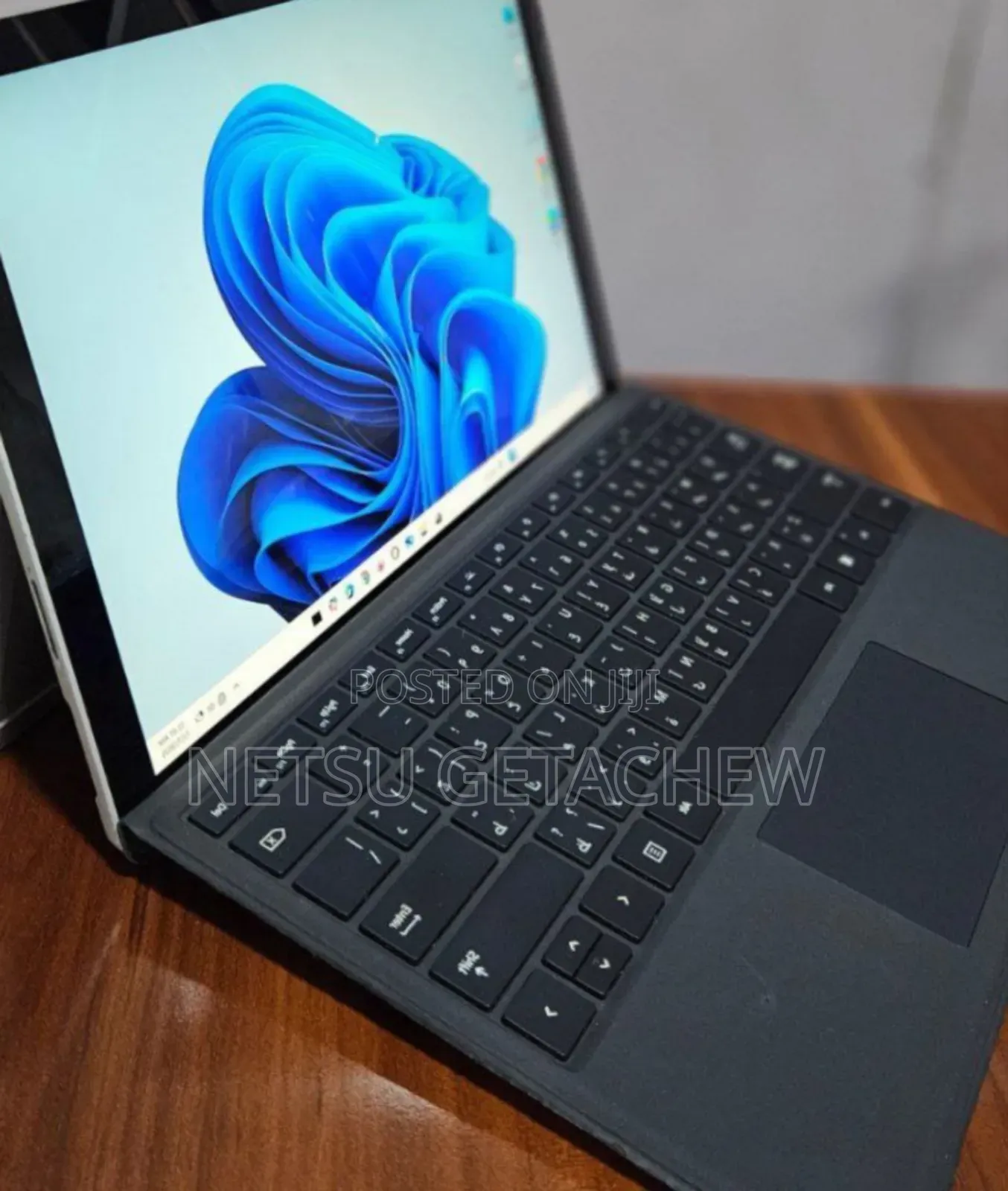 New Laptop Microsoft Surface Pro 7 8GB Intel Core I5 SSHD+SSD 128GB