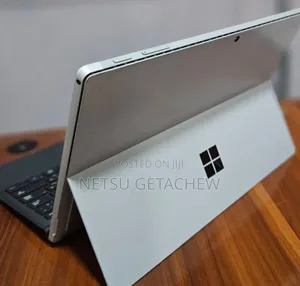 New Laptop Microsoft Surface Pro 7 8GB Intel Core I5 SSHD+SSD 128GB