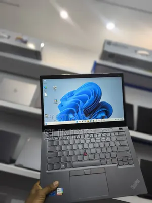 Photo - New Laptop Lenovo Thinkpad T14s Gen 1 16GB Intel Core I7 SSD 512GB