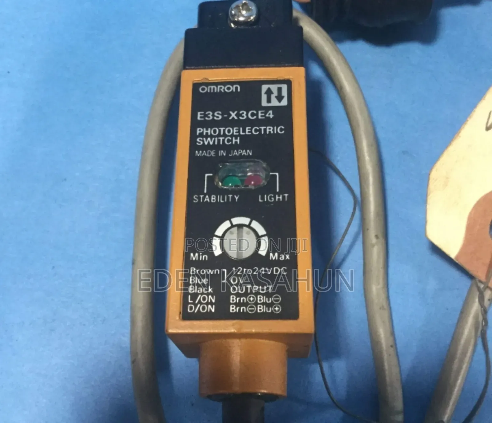 Omron Photoelectric Sensor