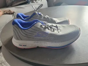 Sketches Womens Shoes Size 37.5