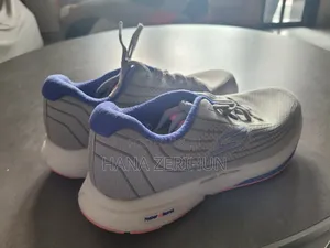 Sketches Womens Shoes Size 37.5