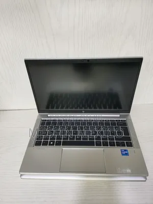 New Laptop HP EliteBook 830 G8 16GB Intel Core I7 SSD 512GB
