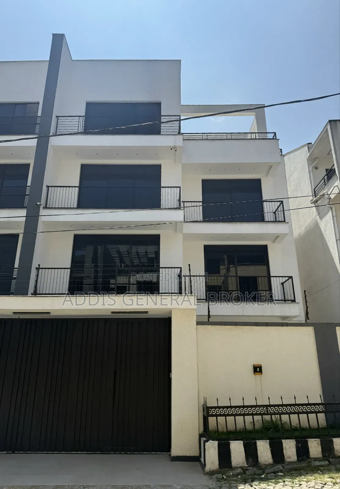 8bdrm House in Bulbula, Bole for sale