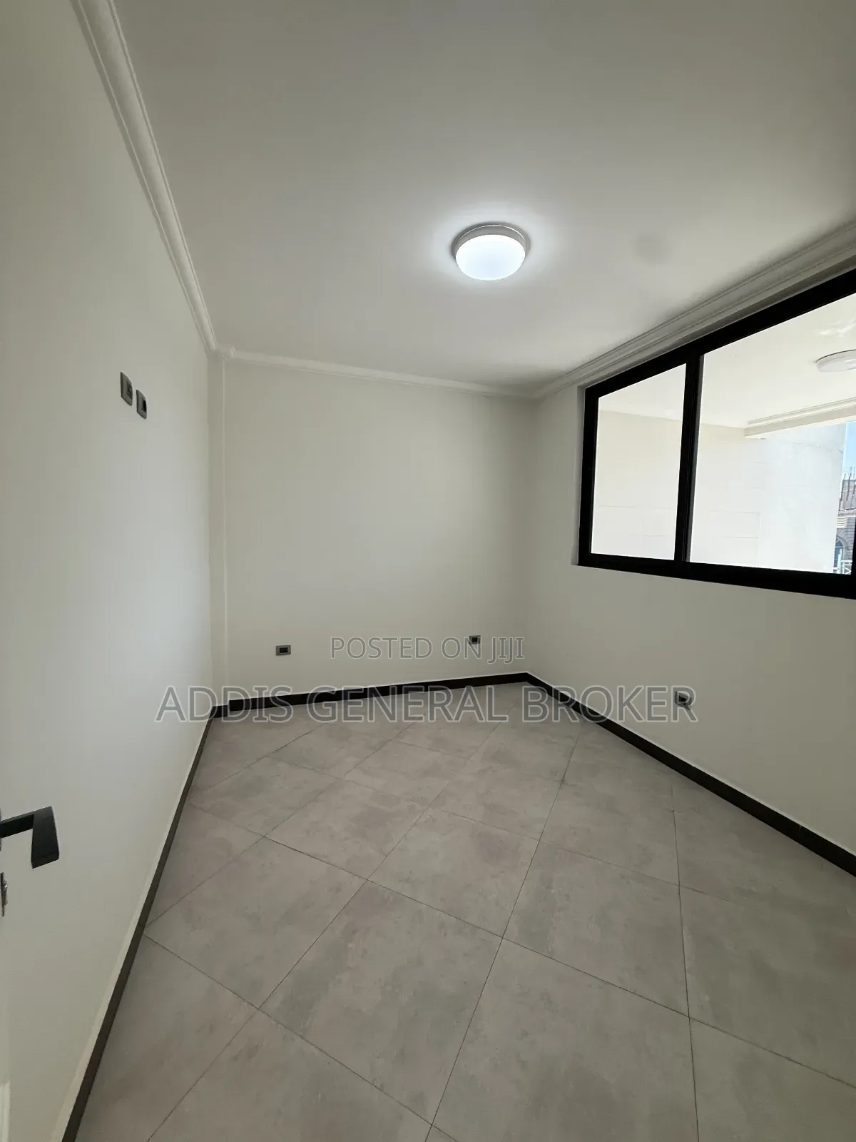 8bdrm House in Bulbula, Bole for sale