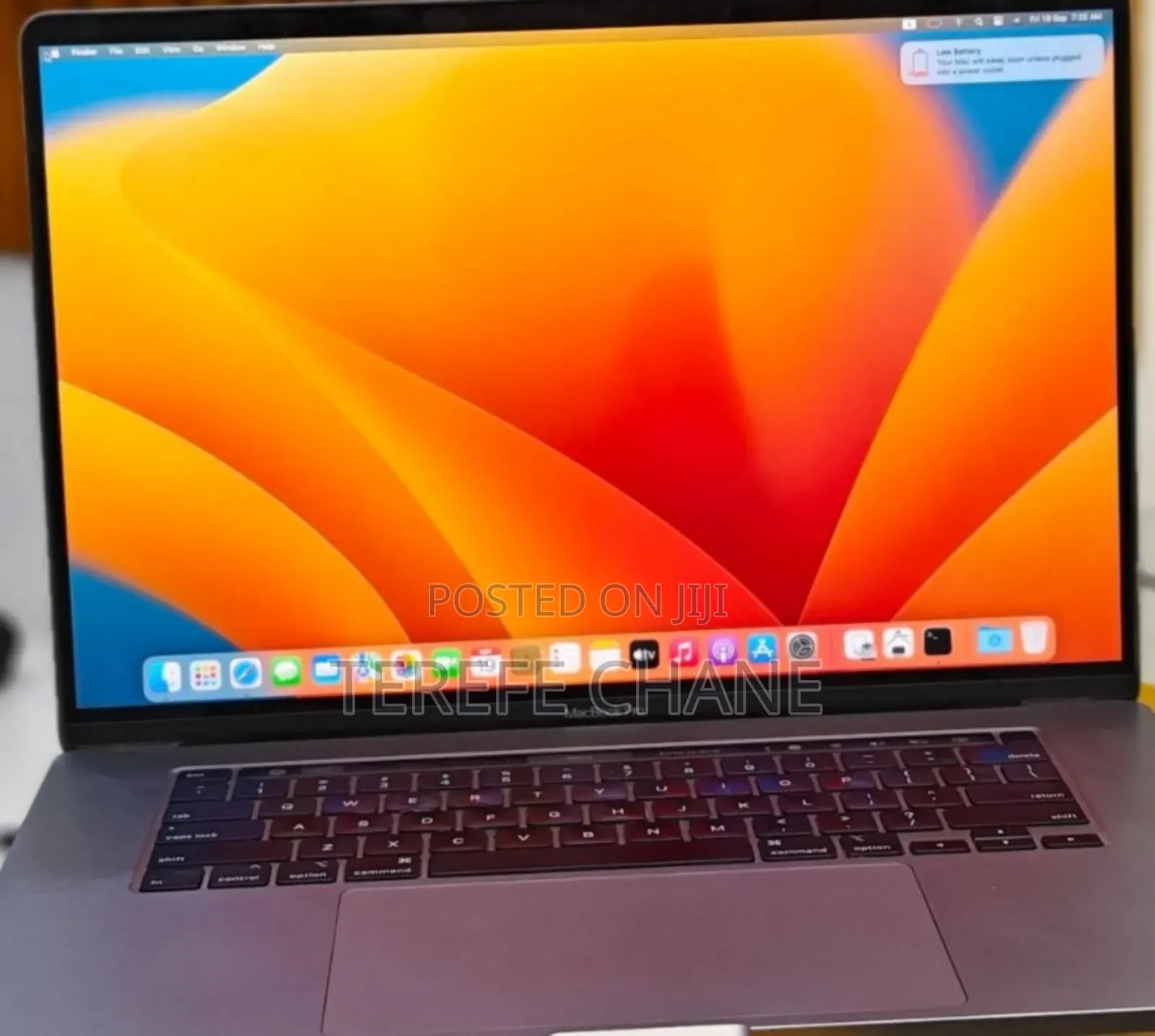 New Laptop Apple MacBook 2019 16GB Intel Core I7 SSD 512GB