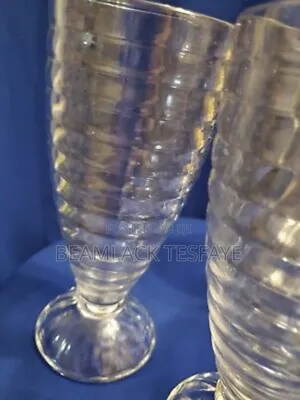 የጁስ መጠጫ 
Juice Glass