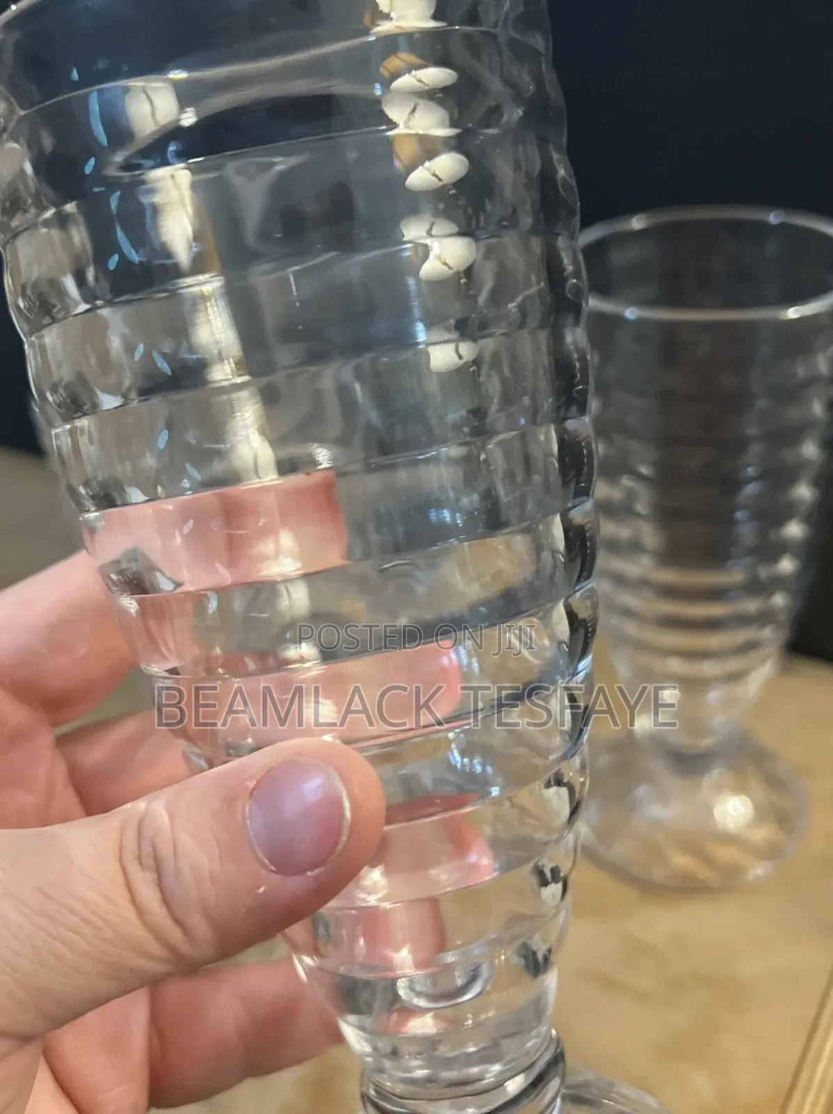 የጁስ መጠጫ 
Juice Glass
