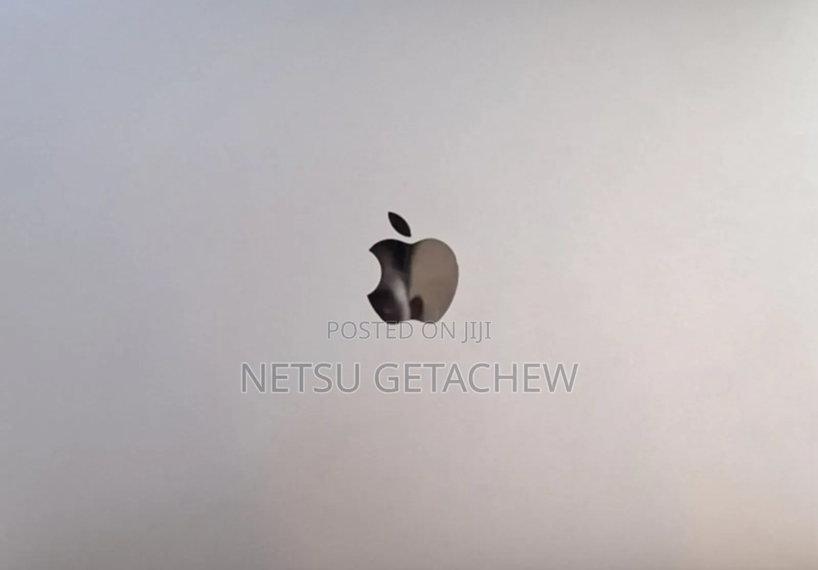 New Laptop Apple MacBook Pro M1 8GB Apple M2 SSD 512GB