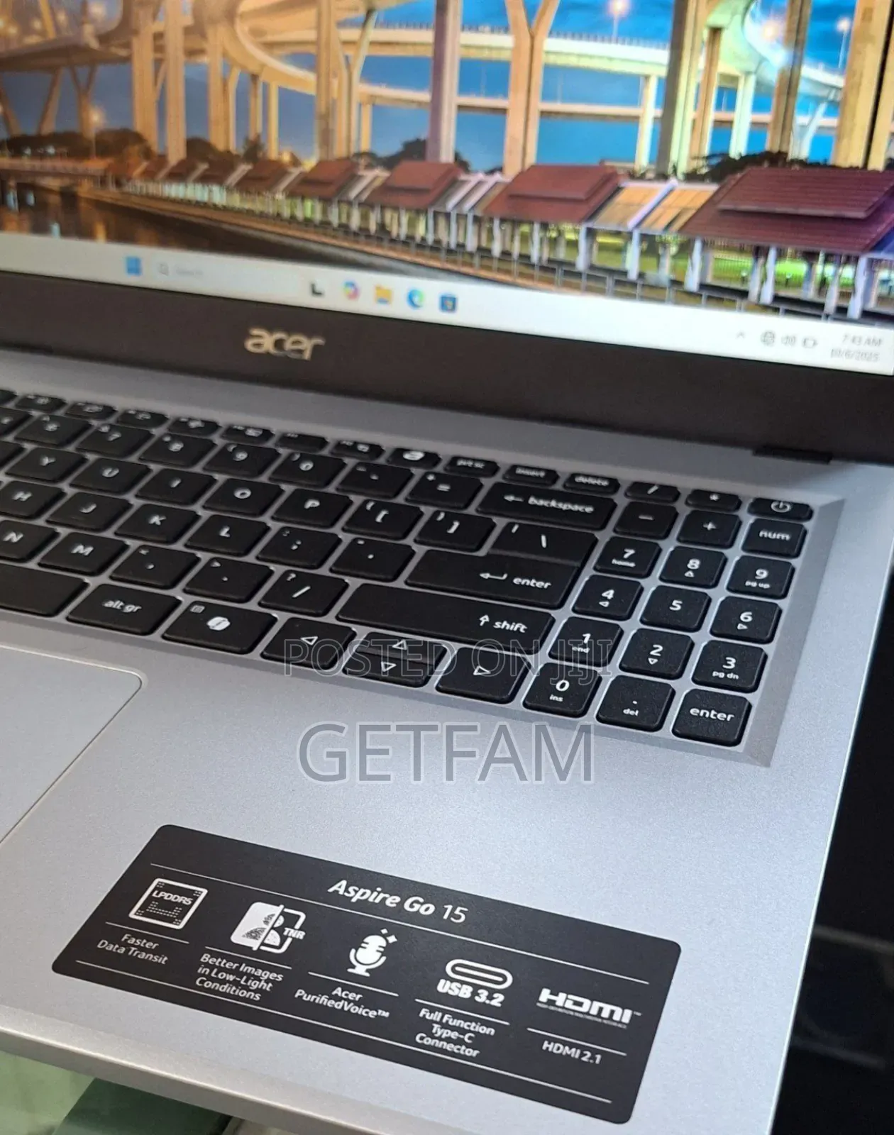 New Laptop Acer Predator Helios Neo 16 8GB Intel Core I3 SSD 256GB