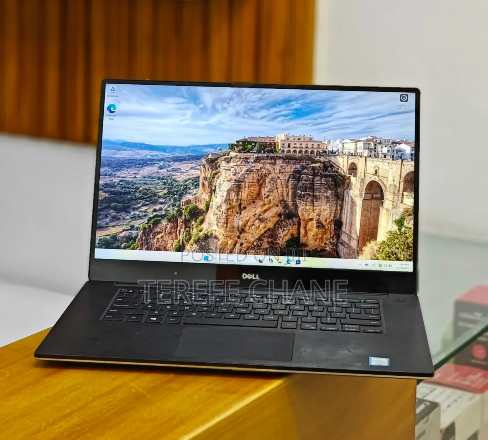 New Laptop Dell XPS 15 16GB Intel Core I7 SSD 256GB