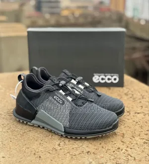 Ecco High Master Biom 2.0 Breathru Sneaker