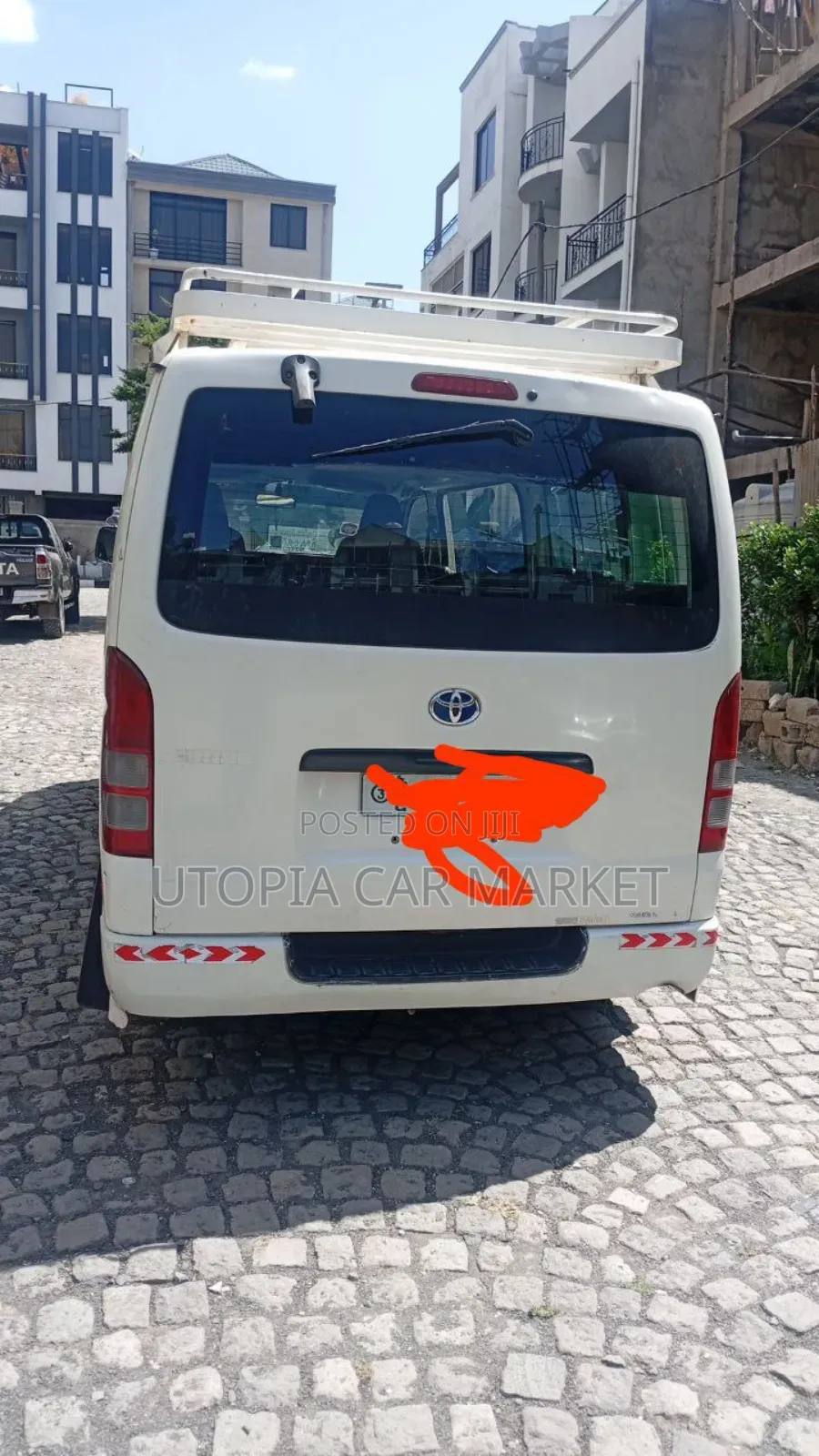 Toyota HiAce 2007 White